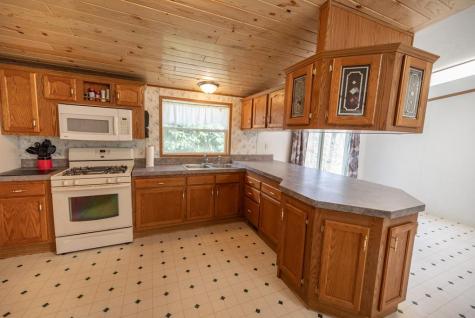 18354 327th Avenue Isle MN 56342