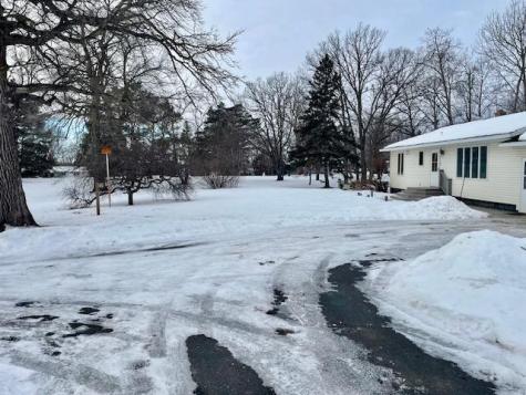 36447 Round Lake Loop Ottertail MN 56571