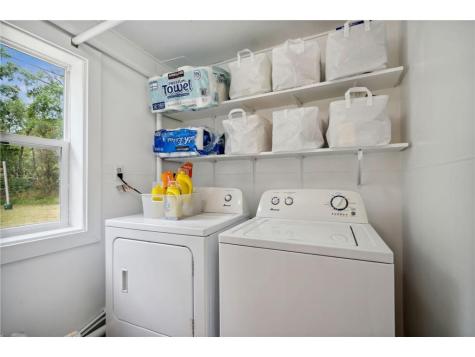 7527 Newton Avenue N Brooklyn Park MN 55444