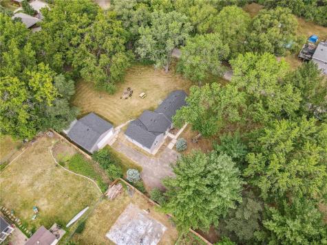 7527 Newton Avenue N Brooklyn Park MN 55444
