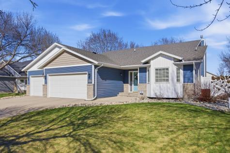 2504 33rd Street S Fargo ND 58103