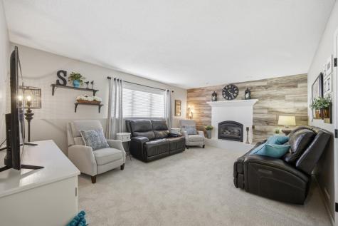 2504 33rd Street S Fargo ND 58103
