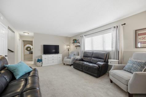 2504 33rd Street S Fargo ND 58103
