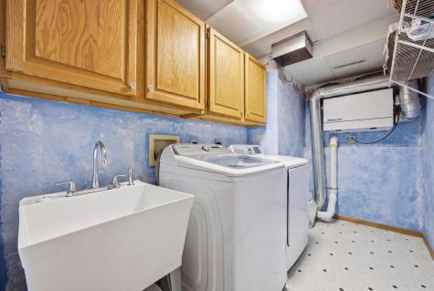 2504 33rd Street S Fargo ND 58103