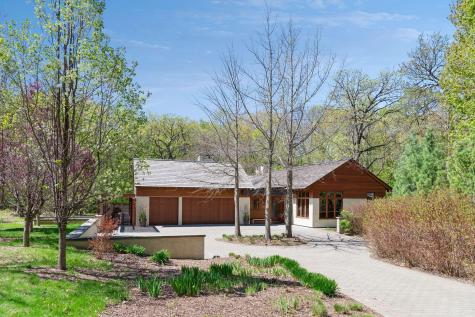 20545 Linden Road Deephaven MN 55331