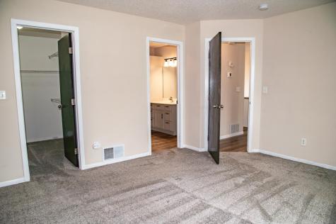 1902 41st Avenue S Moorhead MN 56560