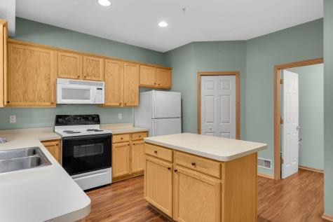 13915 52nd Avenue N Plymouth MN 55446