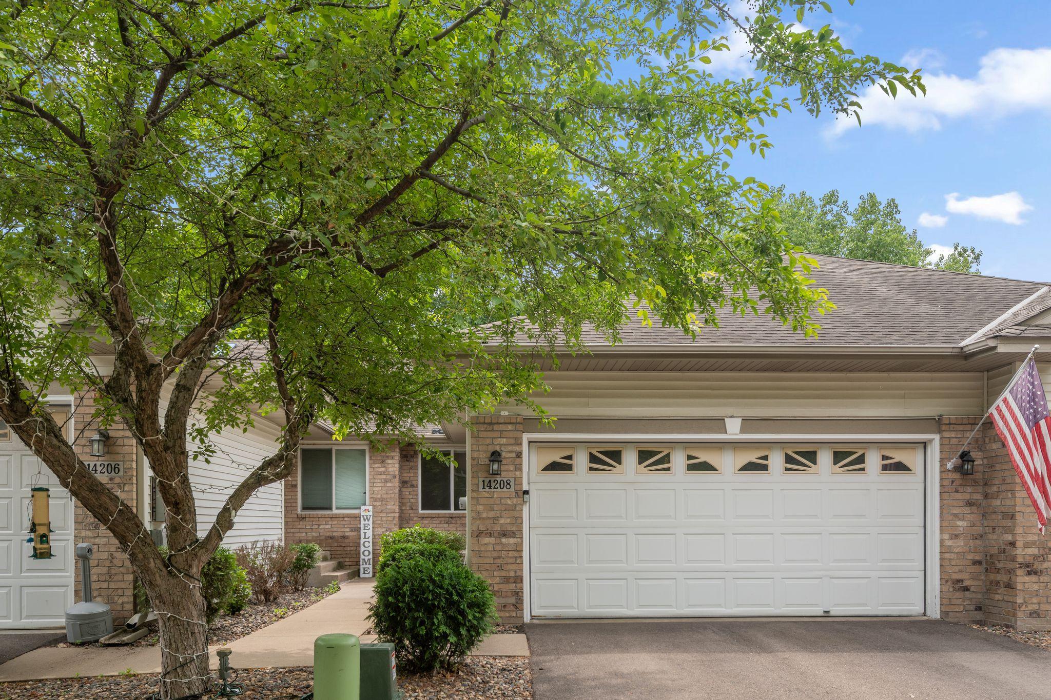 14208 Heritage Lane Apple Valley MN 55124