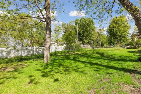3509 Quail Avenue N Crystal MN 55422