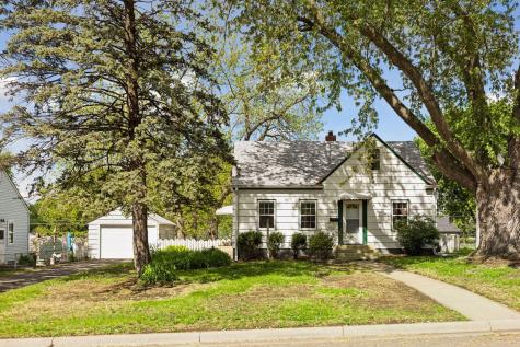 3509 Quail Avenue N Crystal MN 55422