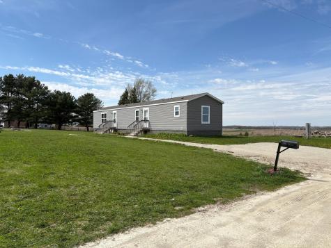 409 N Silver Street Wykoff MN 55990