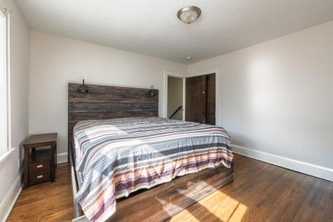 3242 Newton Avenue N Minneapolis MN 55412