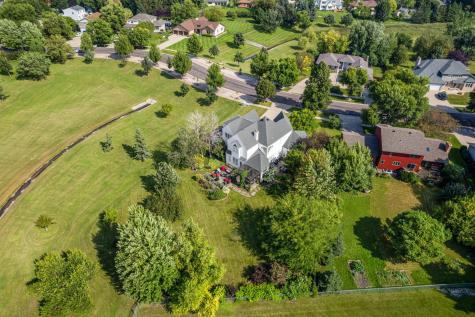 2878 Lilac Lane N Fargo ND 58102