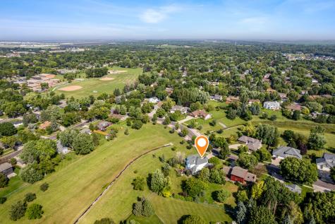 2878 Lilac Lane N Fargo ND 58102