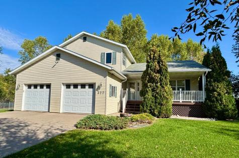 322 Oriole Avenue N Thief River Falls MN 56701