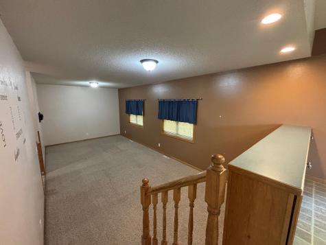 322 Oriole Avenue N Thief River Falls MN 56701