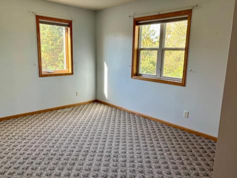 322 Oriole Avenue N Thief River Falls MN 56701