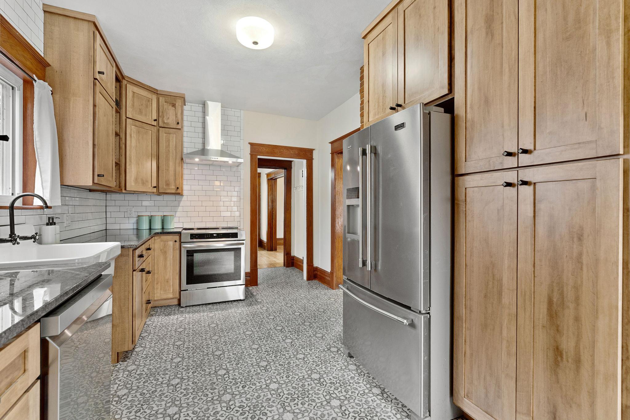 701 11th Street NW Austin MN 55912