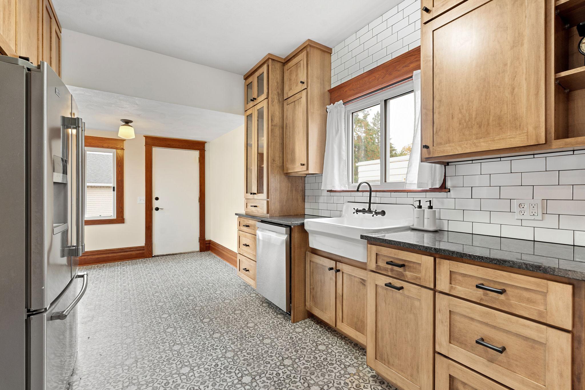 701 11th Street NW Austin MN 55912