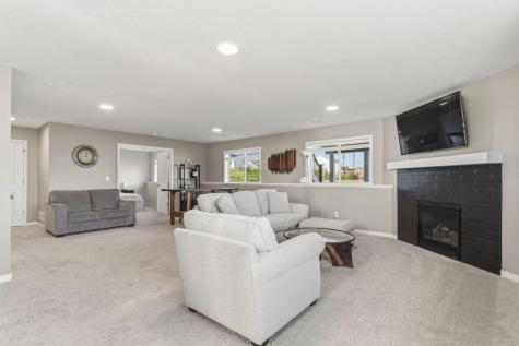 380 Cross Circle Dundas MN 55019