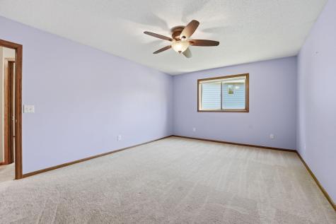 912 Juniper Avenue W Northfield MN 55057