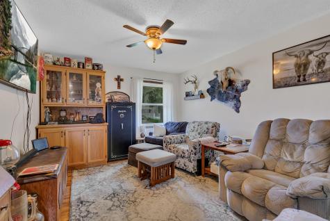316 8th Street SE Freeport MN 56331