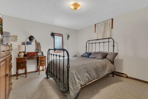 316 8th Street SE Freeport MN 56331