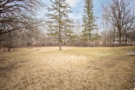 1807 N Mckay Avenue NE Alexandria MN 56308