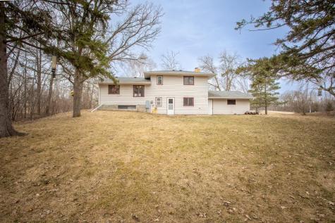1807 N Mckay Avenue NE Alexandria MN 56308