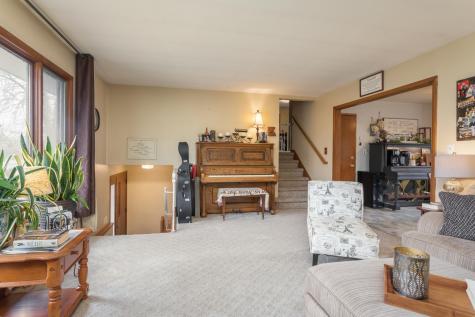 1807 N Mckay Avenue NE Alexandria MN 56308