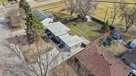 305 4th Street NE Dilworth MN 56529