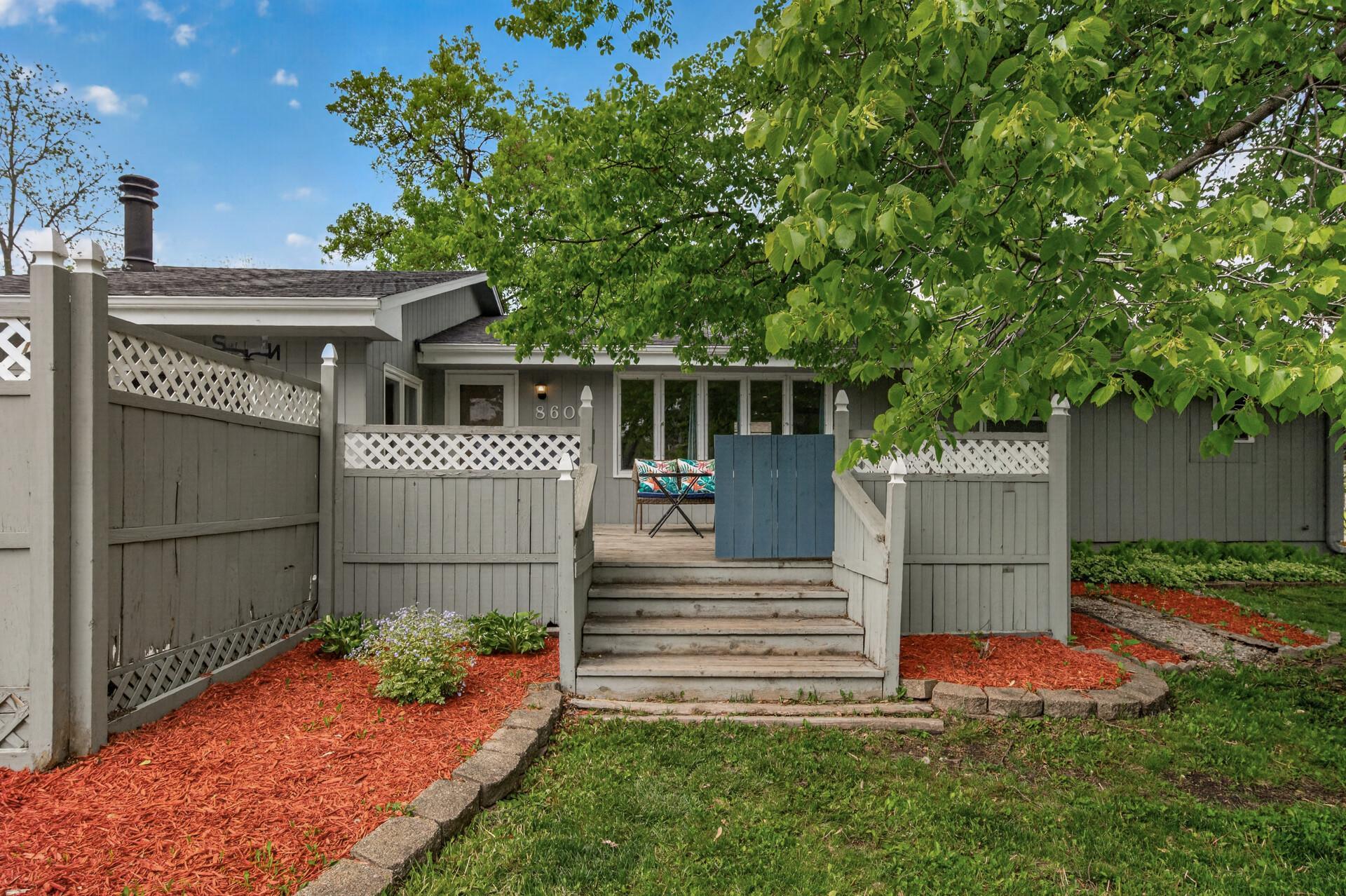 8600 31st Avenue N Crystal MN 55427