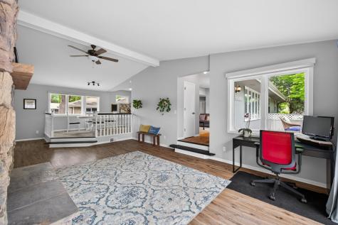 8600 31st Avenue N Crystal MN 55427