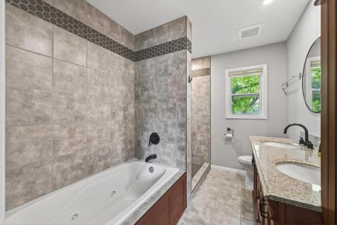 8600 31st Avenue N Crystal MN 55427