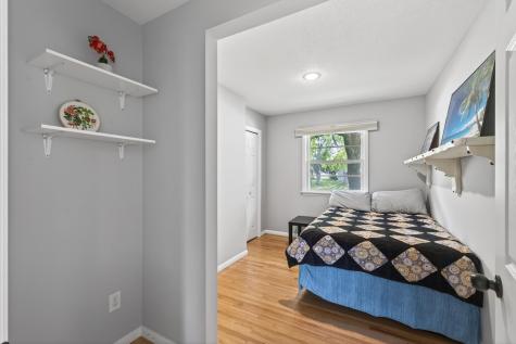 8600 31st Avenue N Crystal MN 55427