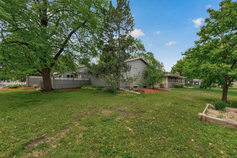 8600 31st Avenue N Crystal MN 55427