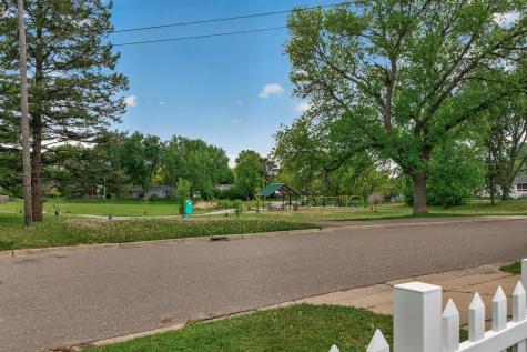 8600 31st Avenue N Crystal MN 55427