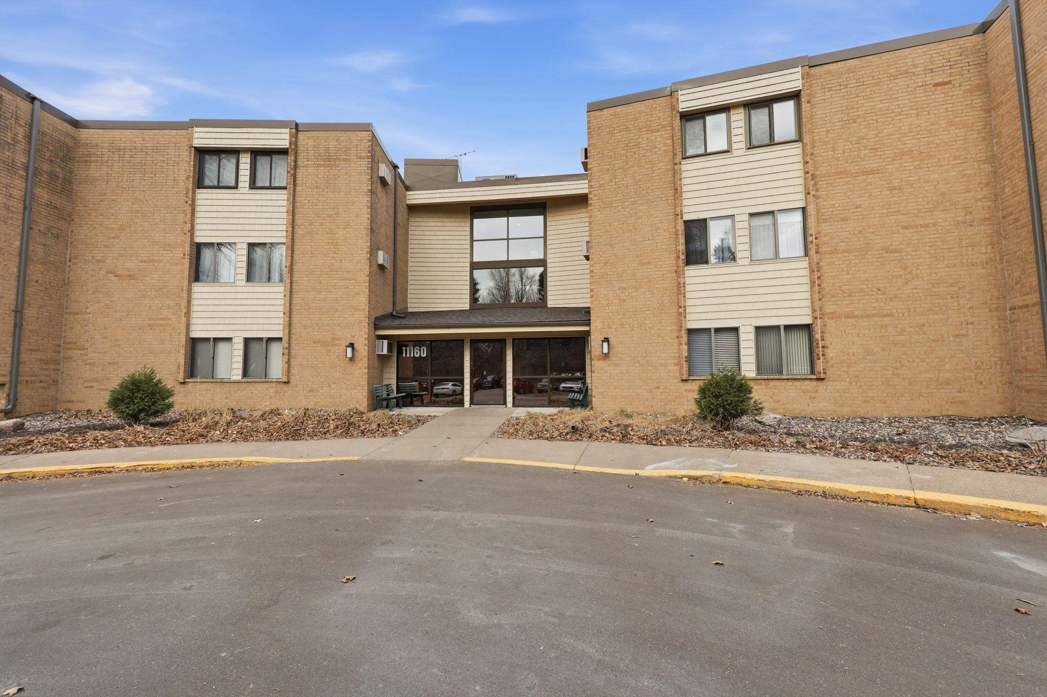 11160 Anderson Lakes Parkway Eden Prairie MN 55344