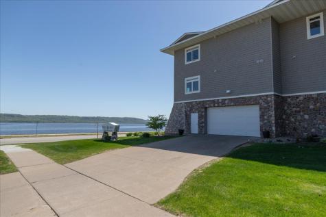 1215 N Lakeshore Drive Lake City MN 55041