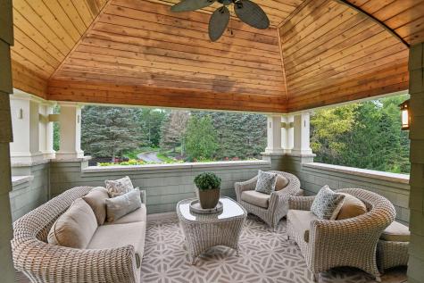 440 Stubbs Bay Road Orono MN 55356