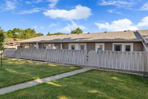 1402 Mcnally Drive Winona MN 55987