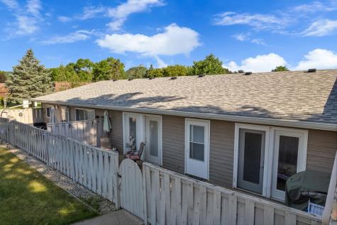 1402 Mcnally Drive Winona MN 55987