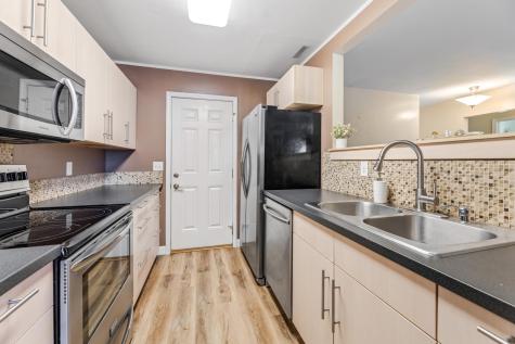 1402 Mcnally Drive Winona MN 55987