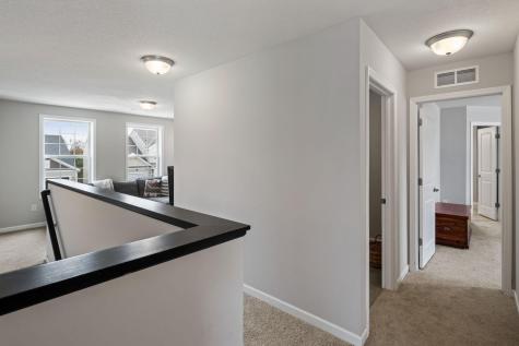 561 14th Street NW New Brighton MN 55112