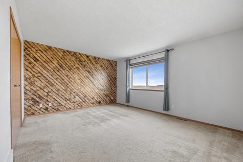 476 Maple Point Boulevard Mapleton ND 58059