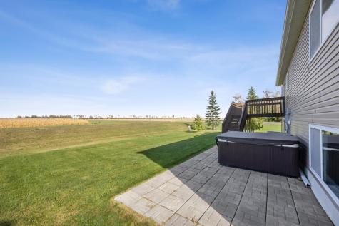 476 Maple Point Boulevard Mapleton ND 58059