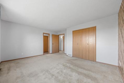 476 Maple Point Boulevard Mapleton ND 58059