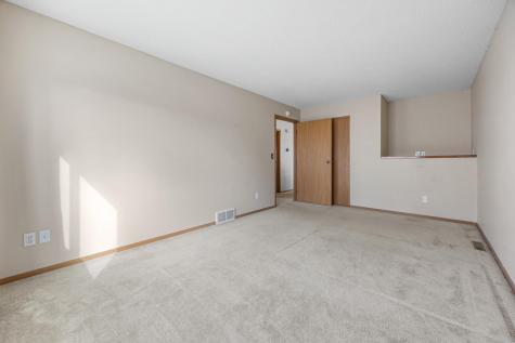 476 Maple Point Boulevard Mapleton ND 58059