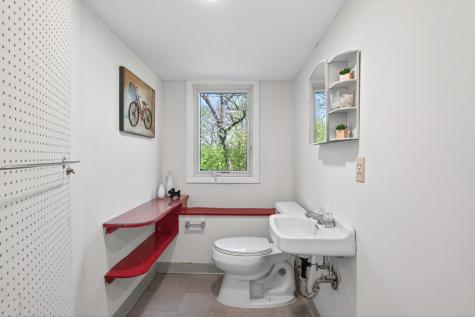 124 Ardmore Drive Golden Valley MN 55422