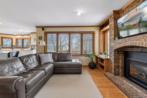 4424 Camelot Drive Minnetonka MN 55345